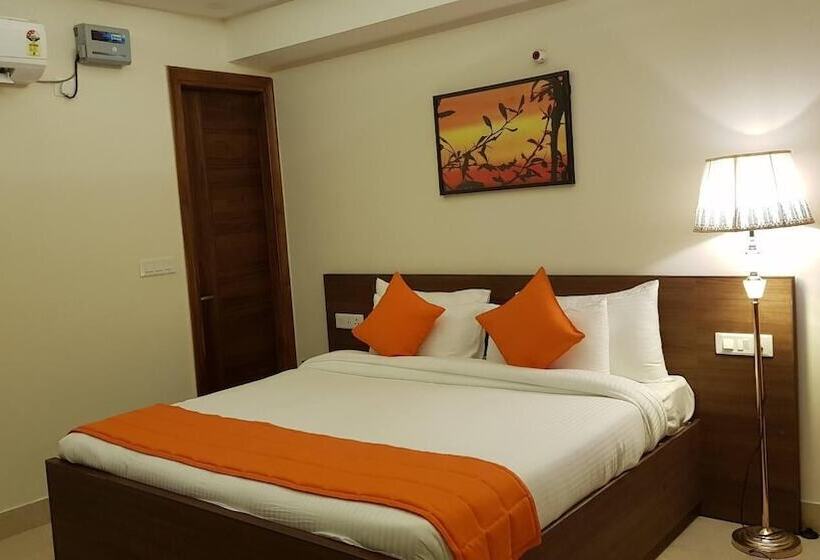 Hotell Pllazio Residency