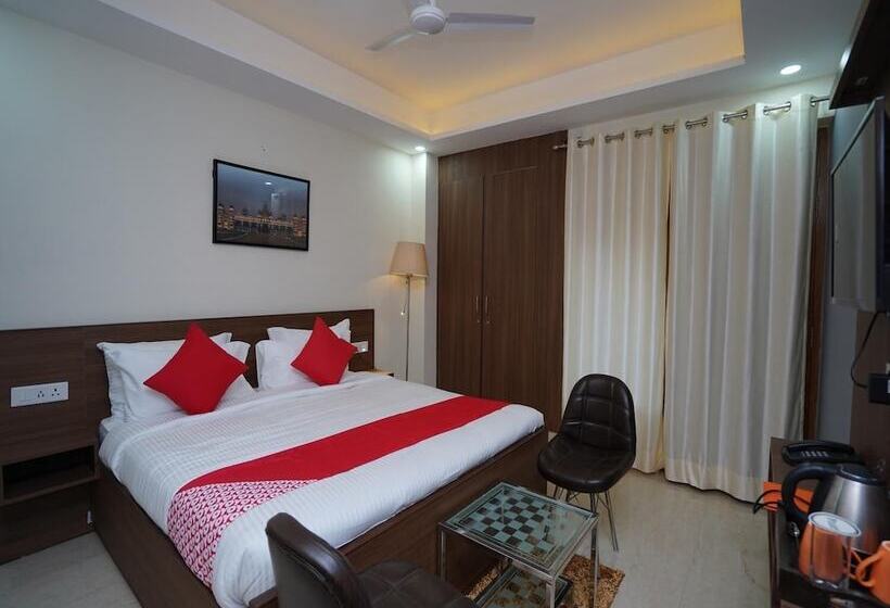 Hotell Pllazio Residency