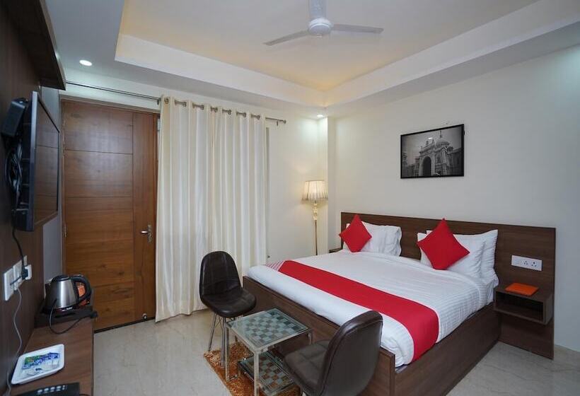 Hotell Pllazio Residency