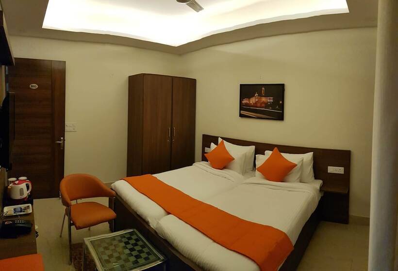 Hotell Pllazio Residency