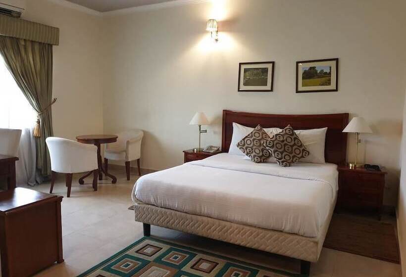 Room In Lodge Bahamas Hotels International