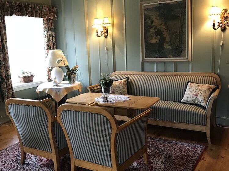 Vatnahalsen Høyfjellshotell