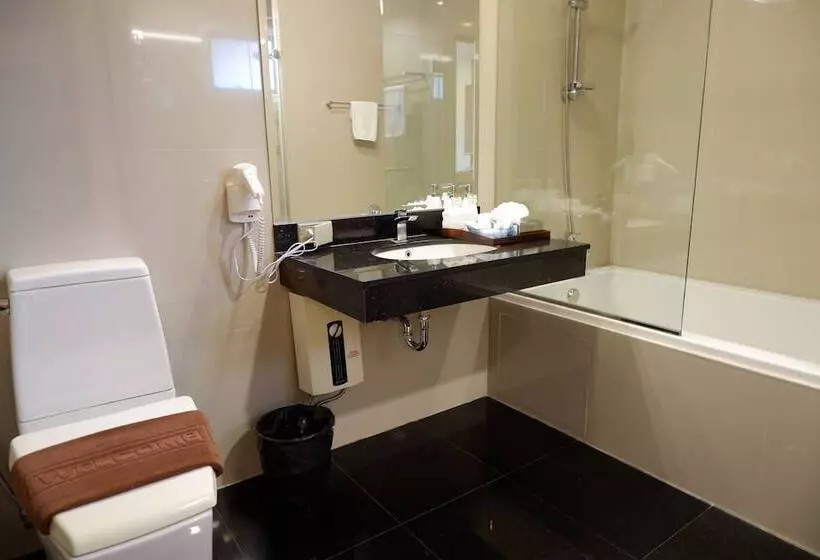 هتل 42grand Residence