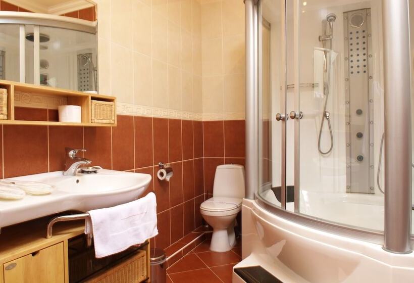 هتل Chervona Kalyna