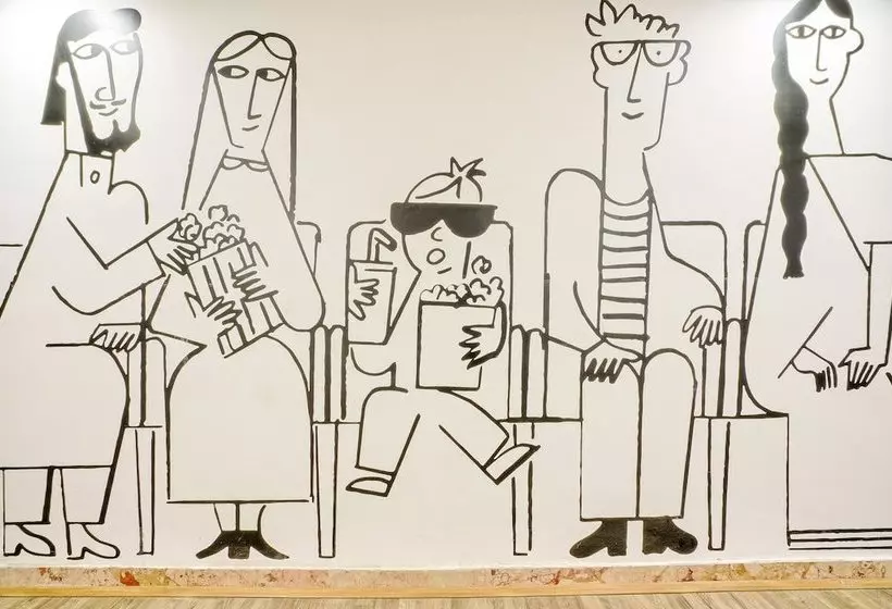 هتل Oyo Townhouse 284 New Building Sector 104