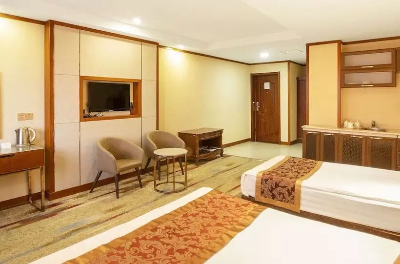 هتل Royal House