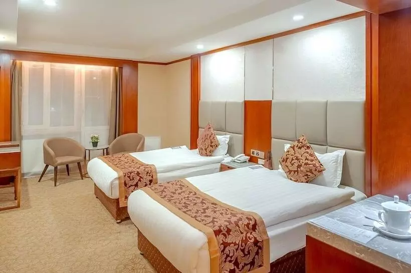 هتل Royal House