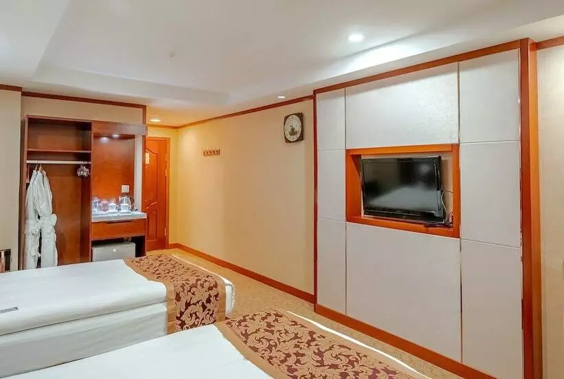 هتل Royal House