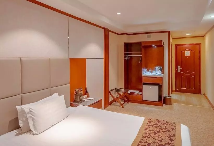 هتل Royal House