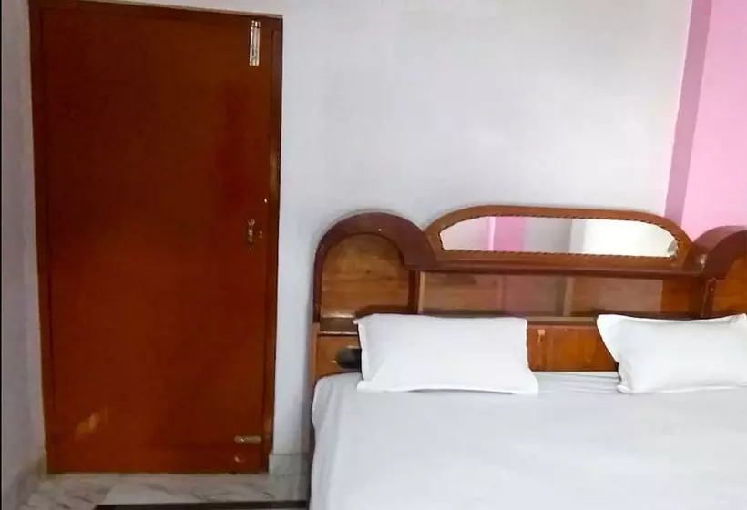 Hotelli Spot On 44288 Maharaja Palace