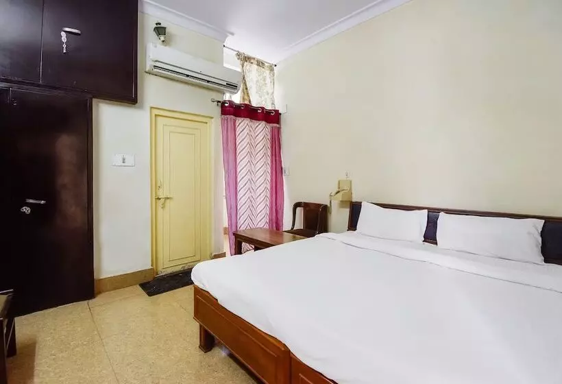 ホテル Spot On 47388 Dutta Guest House