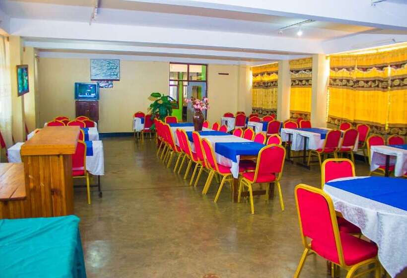 هتل Ymca Conference And Training Center