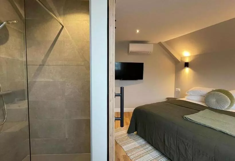 Hotelli Restaurant Lely