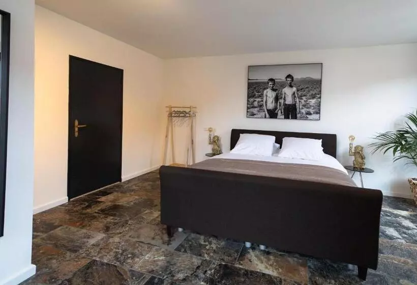 Hotelli Restaurant Lely