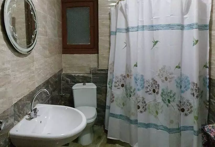 Caesar Hostel