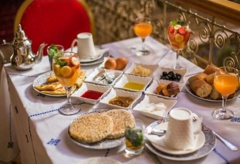 Palais Laraichi Riad La Porte Bleue Suites