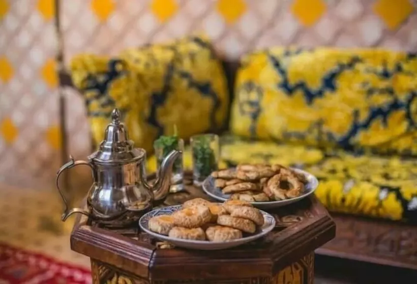 Palais Laraichi Riad La Porte Bleue Suites