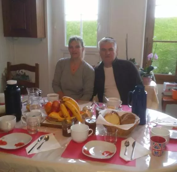 Aamiaismajoitus (B&B) Chambres D Hôtes Anne Marie