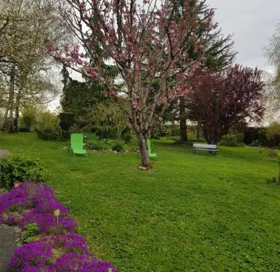 Aamiaismajoitus (B&B) Chambres D Hôtes Anne Marie