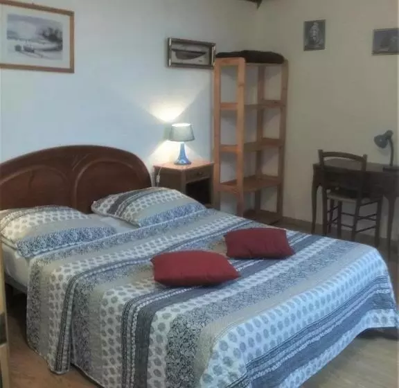 Aamiaismajoitus (B&B) Chambres D Hôtes Anne Marie