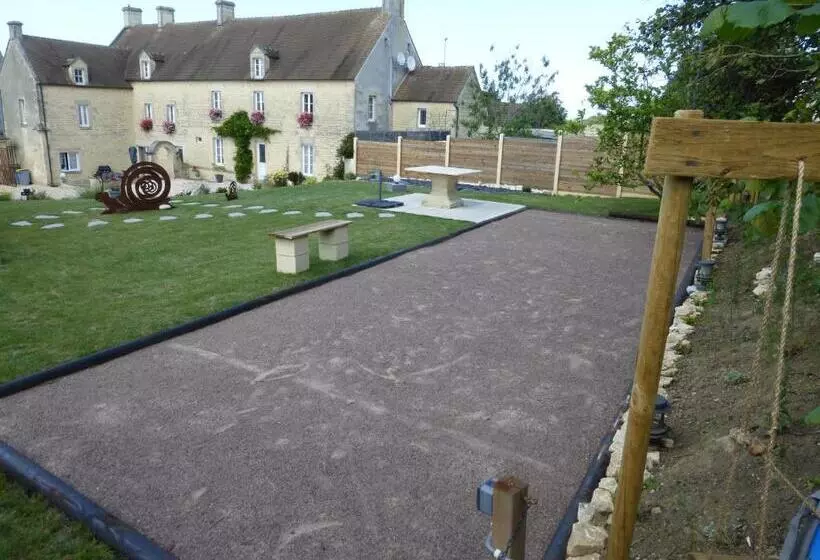 ベッドアンドブレックファースト La Charretterie