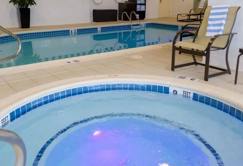 호텔 Hilton Garden Inn Kennett Square