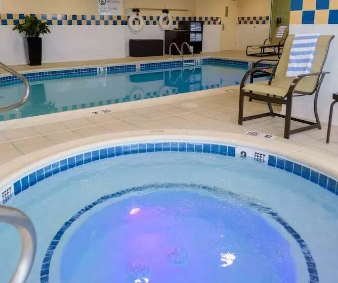 호텔 Hilton Garden Inn Kennett Square