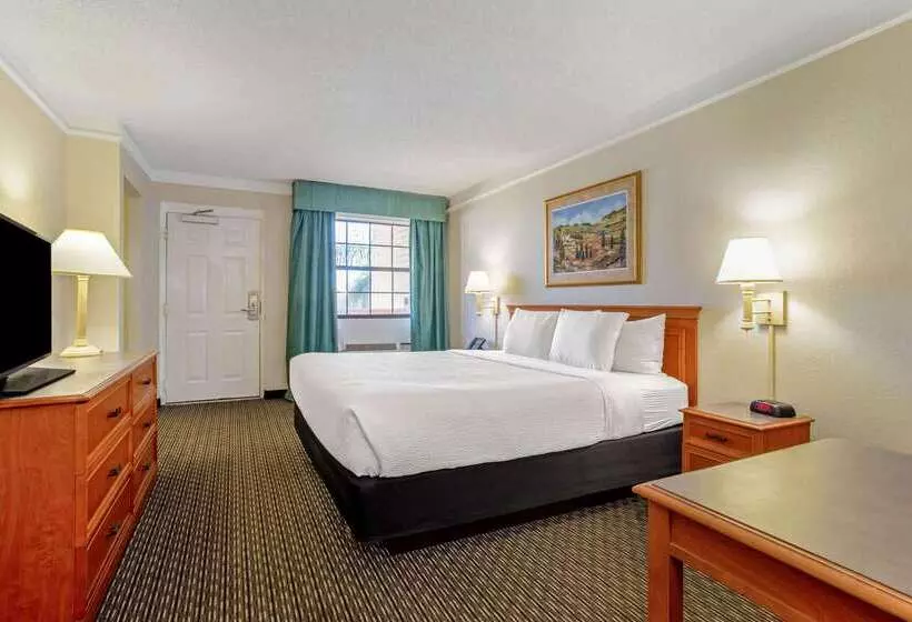 호텔 La Quinta Inn By Wyndham Tampa Bay Pinellas Park Clearwater