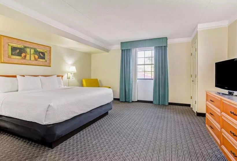 호텔 La Quinta Inn By Wyndham Tampa Bay Pinellas Park Clearwater