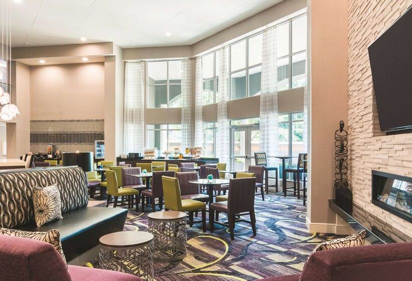 ホテル La Quinta By Wyndham Atlanta Perimeter Medical