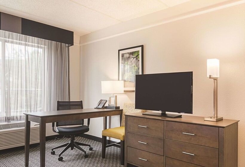 ホテル La Quinta By Wyndham Atlanta Perimeter Medical