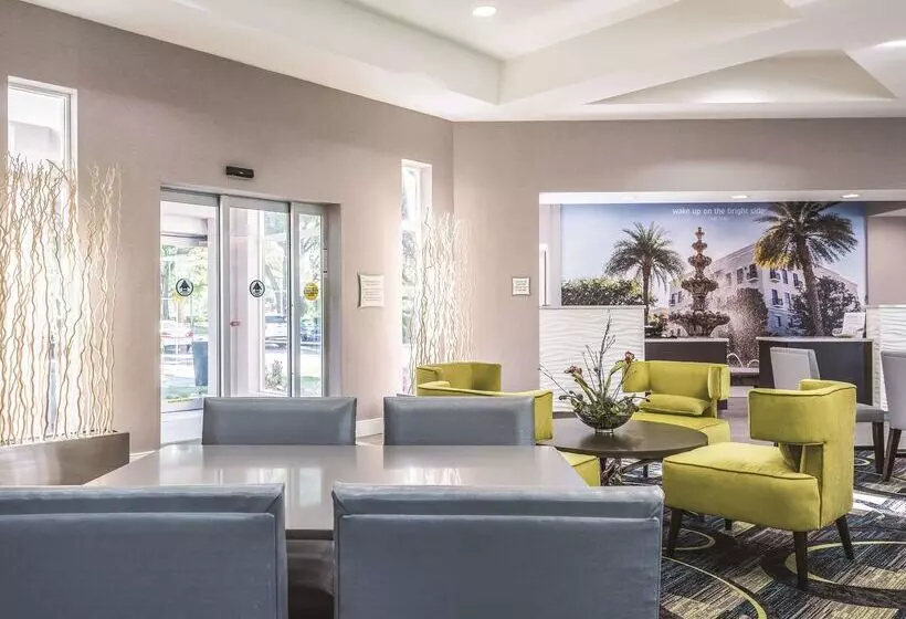 בית מלון כפרי La Quinta By Wyndham Orlando Lake Mary
