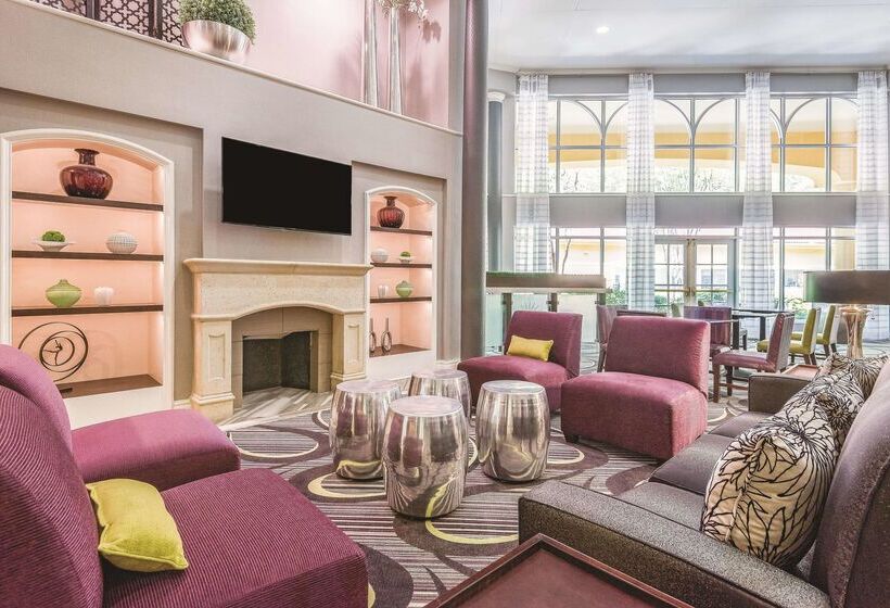 Hotel La Quinta Inn & Suites By Wyndham University Area Chapel Hill