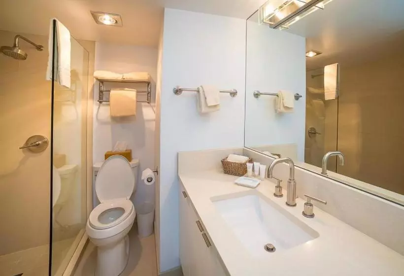 هتل Lift One Condominiums