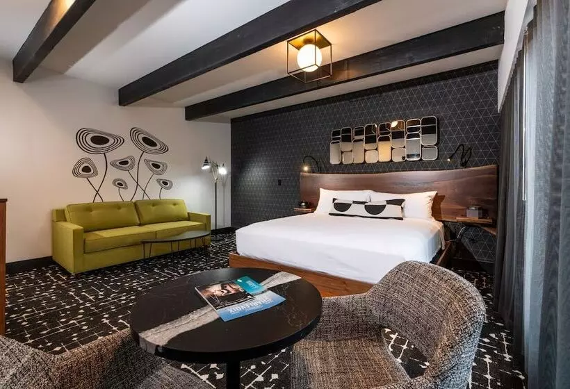 호텔 The Earl In Charlevoix