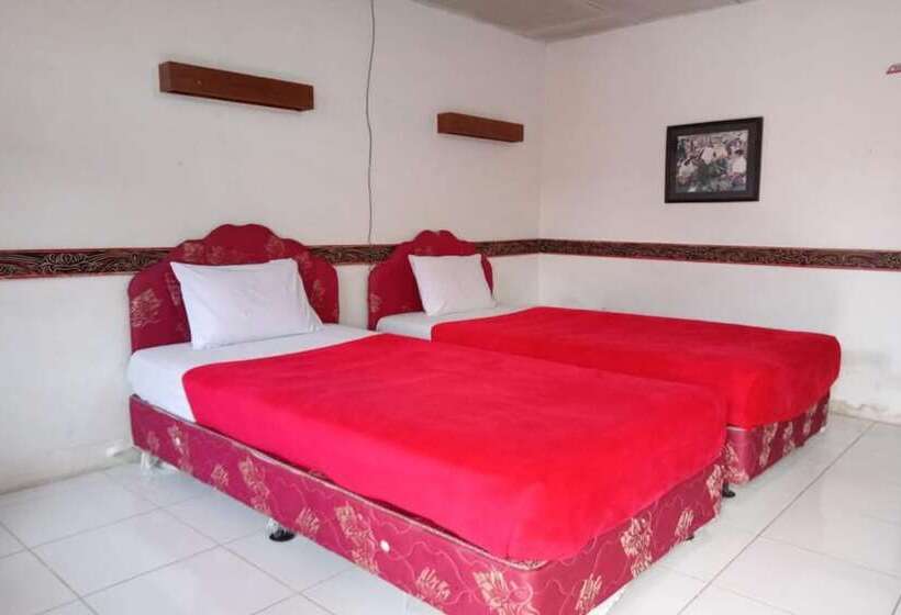 فندق Oyo 2322 Dien Karona