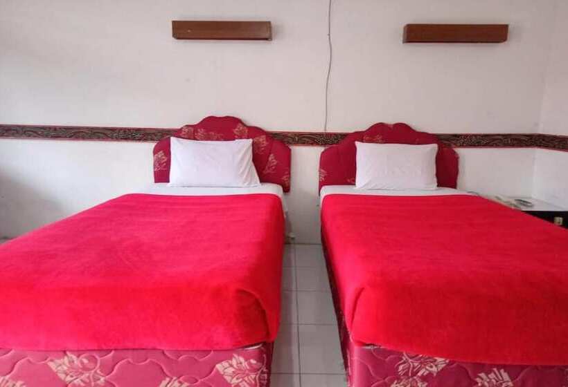 فندق Oyo 2322 Dien Karona