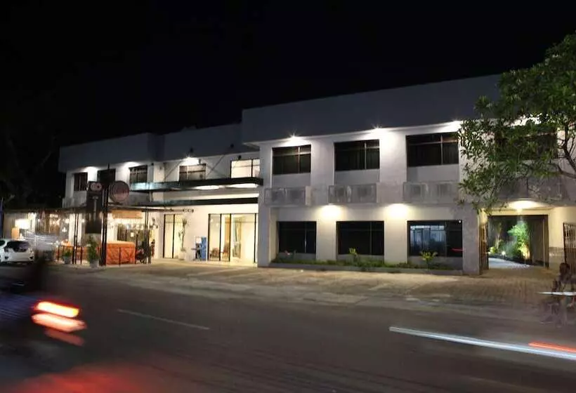 Rahayu Hotel Cirebon