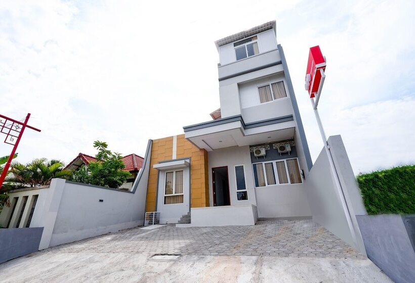 Hotel Oyo 2133 Pintu Naga