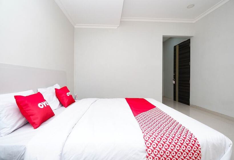 Hotel Oyo 2133 Pintu Naga