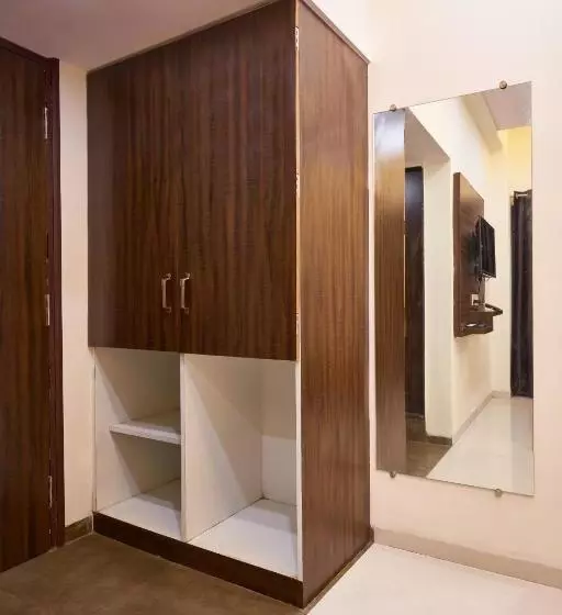 Hotel Ranjan Deluxe