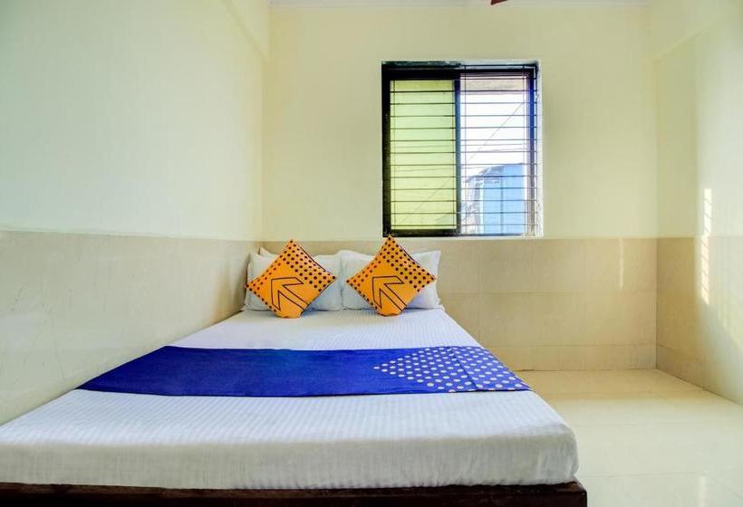 בית מלון כפרי Spot On 44360 Kavish Lodging & Boarding