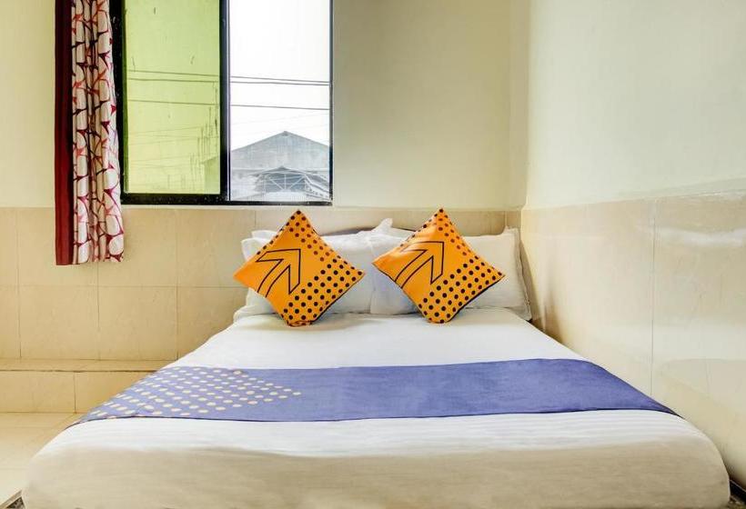 בית מלון כפרי Spot On 44360 Kavish Lodging & Boarding