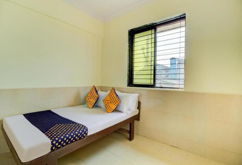 בית מלון כפרי Spot On 44360 Kavish Lodging & Boarding