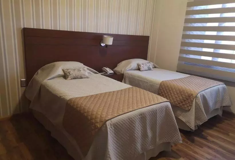 پانسیون Hostal Palamas