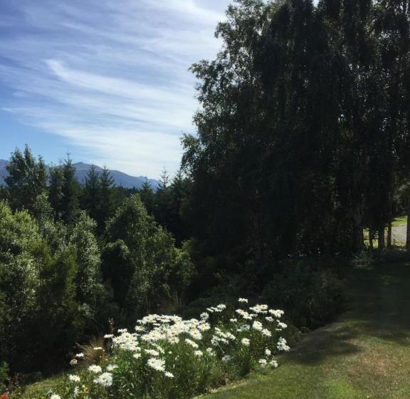 ベッドアンドブレックファースト The Garden Room At Te Anau Country Accommodation