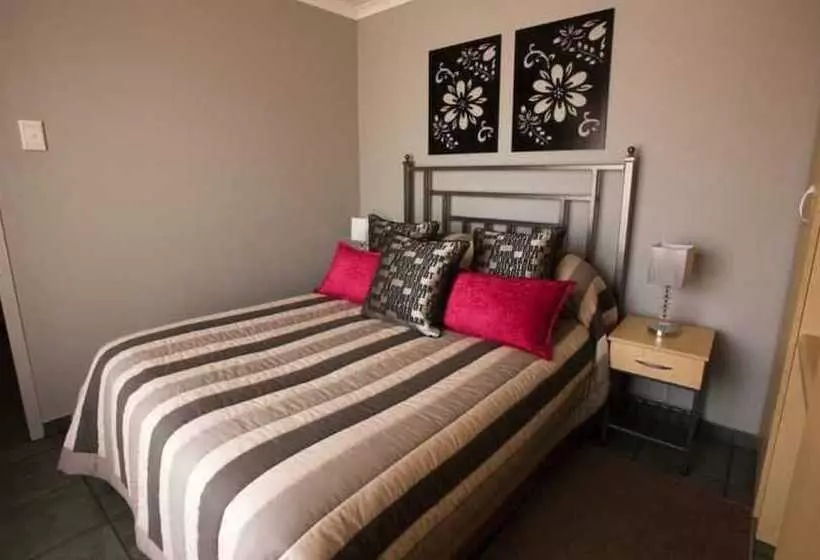 ホテル Quest Conference Estate