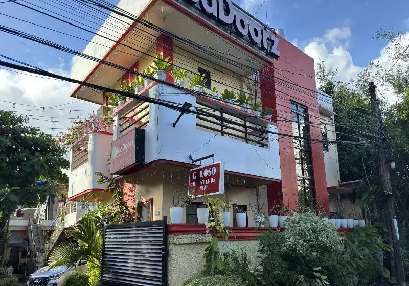 هتل Reddoorz Near Mariners Legazpi
