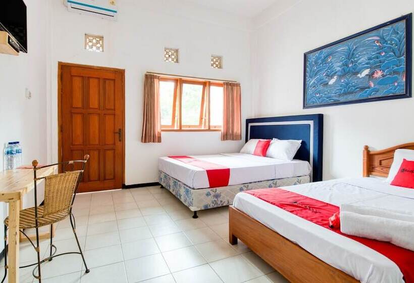 Pensione Reddoorz Syariah Near Gor Ken Arok