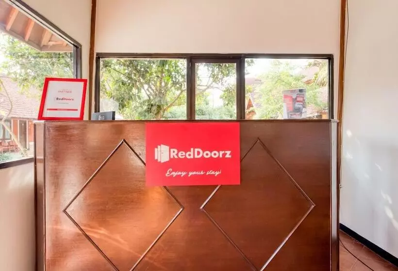 Majatalo Reddoorz Syariah Near Gor Ken Arok